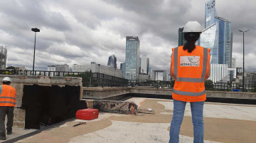 Une réhabilitation en milieu urbain très dense