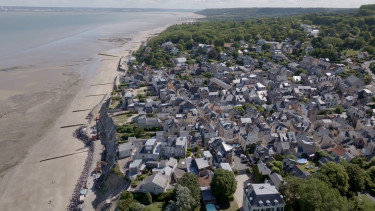 Un chantier hors norme pour stopper le recul de la falaise