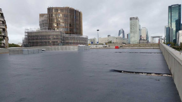 Une réhabilitation en milieu urbain très dense